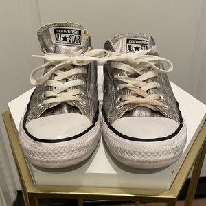 Low top silver metallic Converses